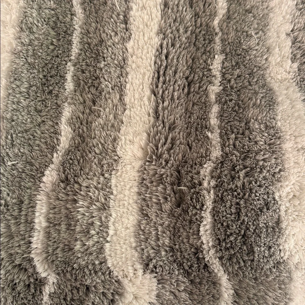 Eversoft Collection Bath Rug by Riviera Home - Silver Striped Bath Rug